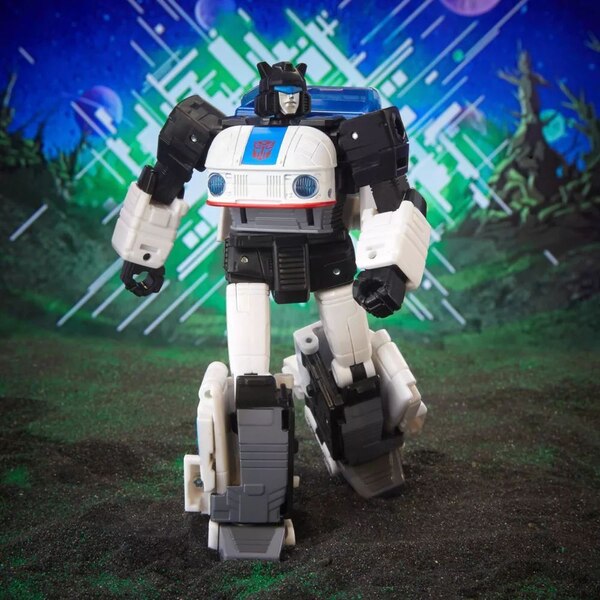 Official Image Of Transformers Legacy Evolution Origin Autobot Jazz  (6 of 10)